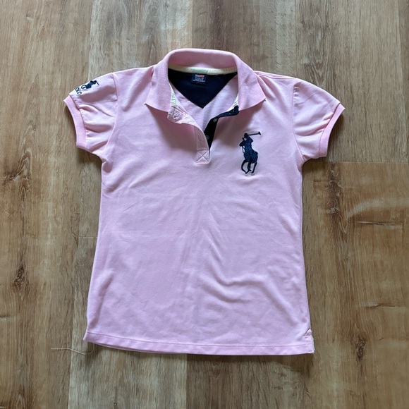 Polo Ralph Lauren Tops - Y2k Women’s Polo Ralph Lauren baby pink short sleeve polo - small